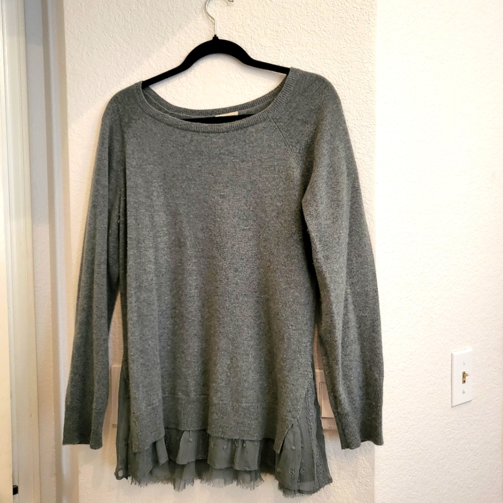 Shirttail Cashmere Sweater (L)
